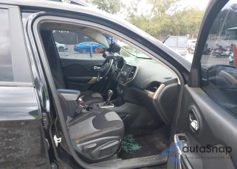 2017 Jeep Cherokee Altitude Fwd from USA, damaged, VIN 1C4PJLABXHW654624